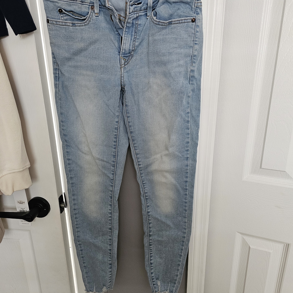 Levi's 711 Skinny Light Blue Women's Jeans